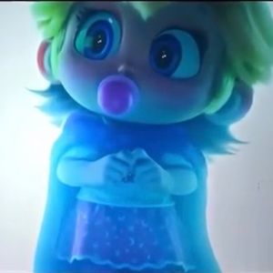 Meet your Posher, Carolina